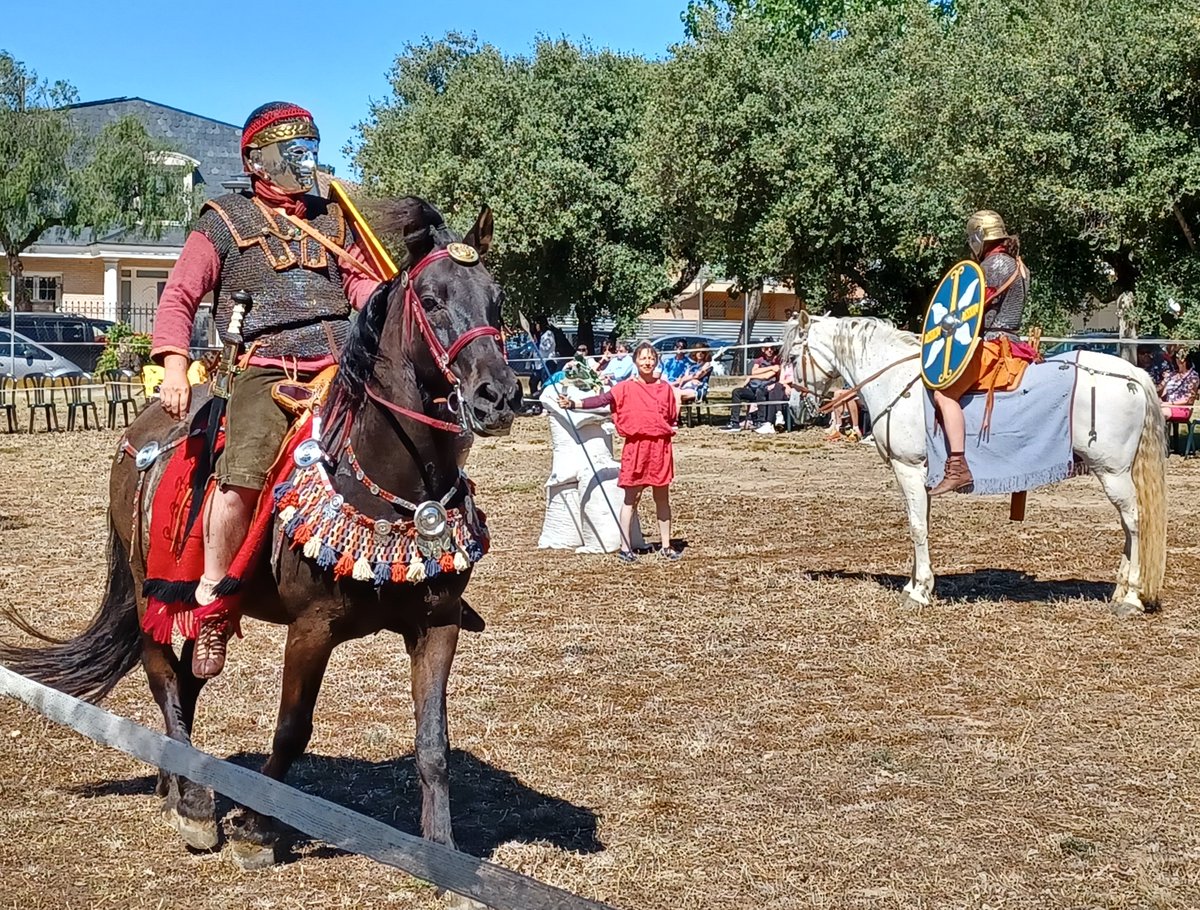 ajcambrils's tweet photo. CULTURA | Cambrils torna a l’època romana amb el Festival @Tarraco_Viva.
ℹ️ L’epicentre serà la Vil·la romana de La Llosa i les seves aportacions al coneixement del món romà a casa nostra.

Més informació 👉 https://t.co/5GxNn0P2Eg

#Cambrils https://t.co/Wc4NcoEbrR