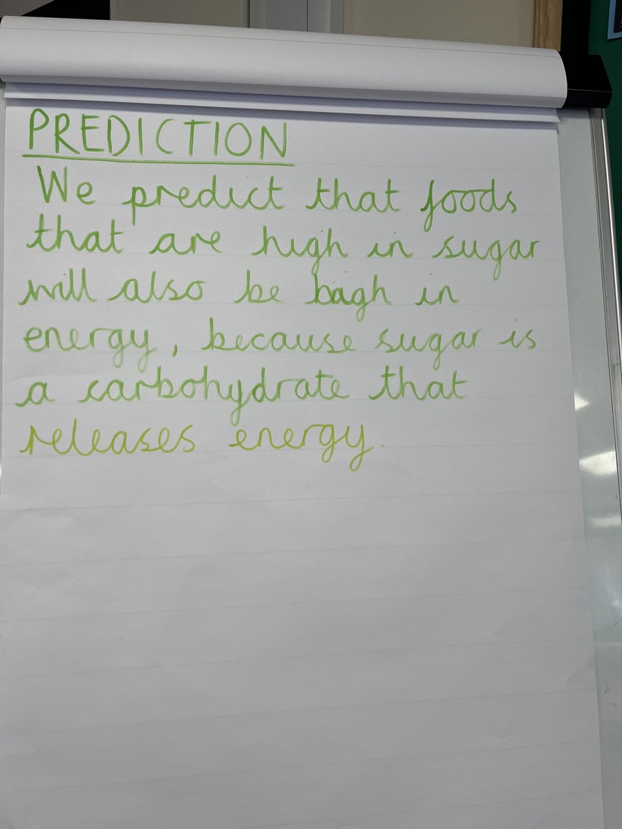 This afternoon we are completing our #Greatsportsscienceshare. We have our enquiry and our prediction ready to go! <a href="/ComberbachMrsSW/">Mrs Wills</a> @ComberbachMrsY  🍔 🍟 🧀 🍞 🍝
