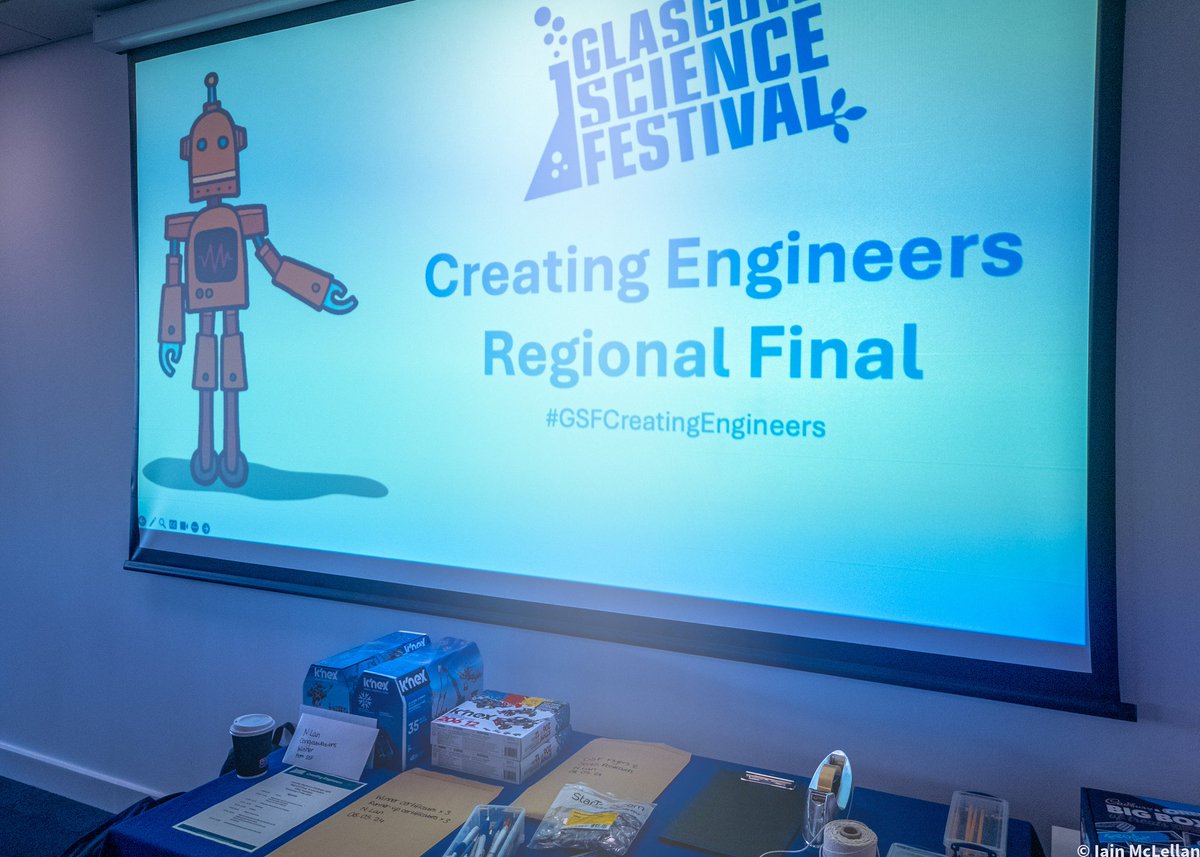 DrIMcLellanUWS's tweet photo. Nice to see the engineers of the future attend UWS Lanarkshire for the  Glasgow Science Festival regional final! 

Colleagues and students from our Engineering &amp; Physical Sciences Division were the judges.

#GSFcreatingengineers https://t.co/nmPY1U2qKR