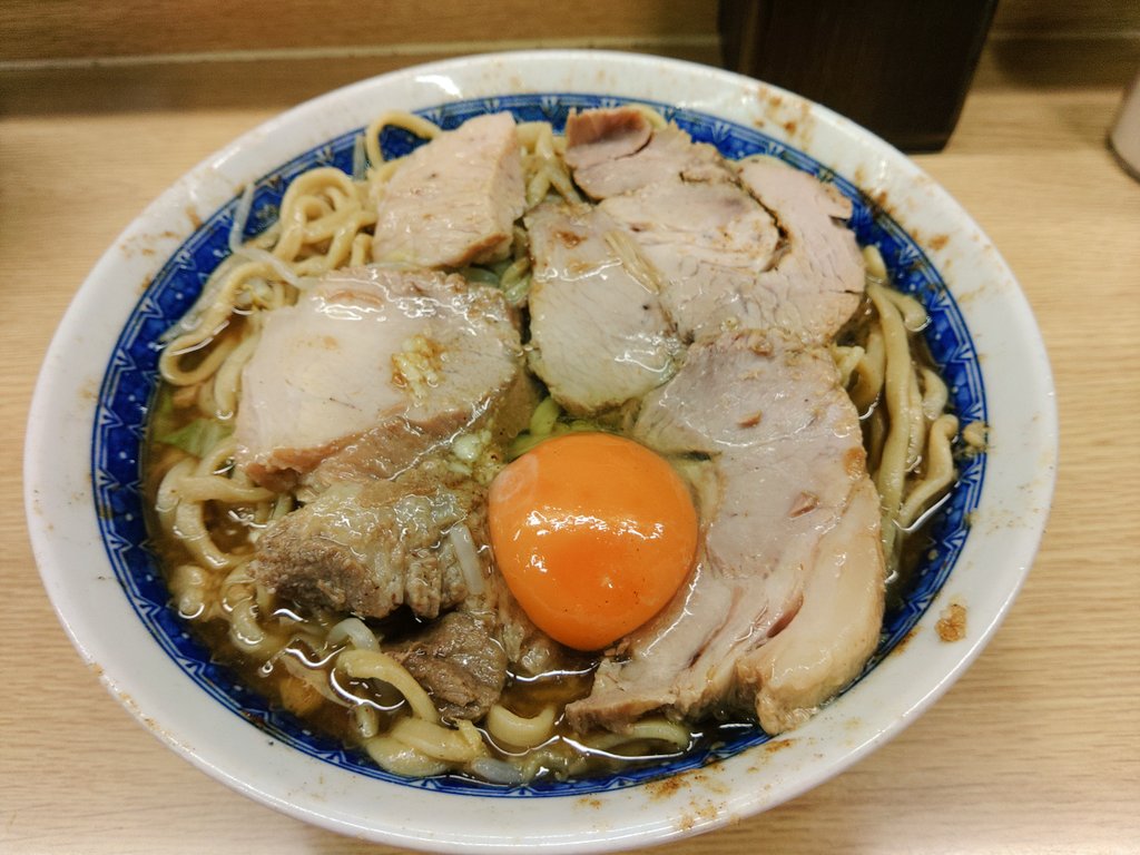 ラーメン二郎栃木街道店

栃木二郎芸術作品😤

仕事帰りの楽しみ～😤栃木二郎😤たまんねぇ～👍️旨い一杯😎

それではラーメン二郎栃木街道店に⤴️⤴️わっしょい🍺