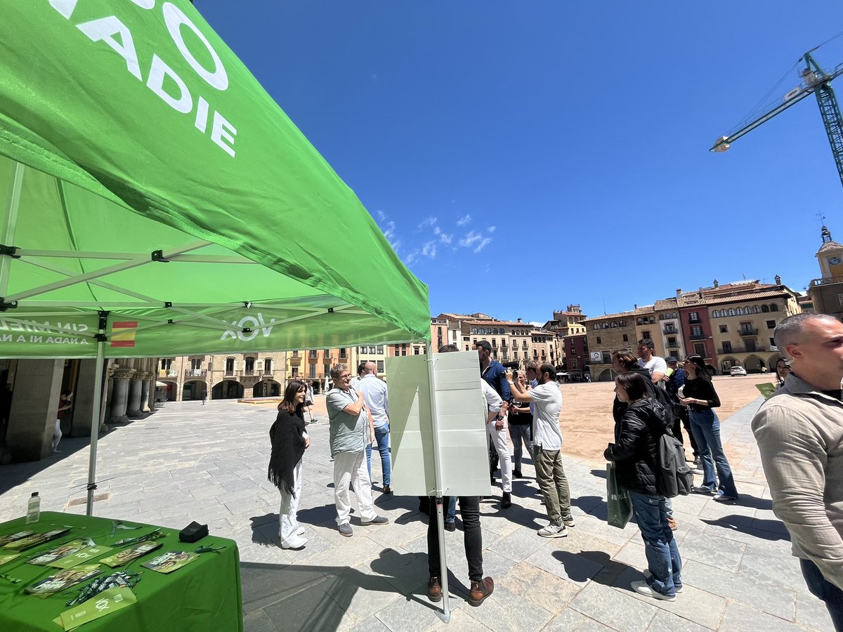El trabajo incansable de VOX ha conseguido que ya haya una fuerza nacional y patriota en todos los municipios de Cataluña. Seguimos, ¡hasta la victoria! 💪🏻🇪🇸 VIC 2021 VIC 2024