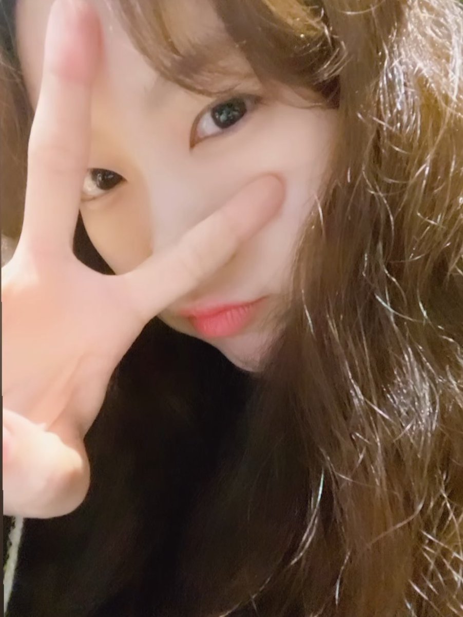 m1zzzz's tweet photo. 울딸 어버이날이라고 차은우식효도하네.. https://t.co/L3JFB6tL89