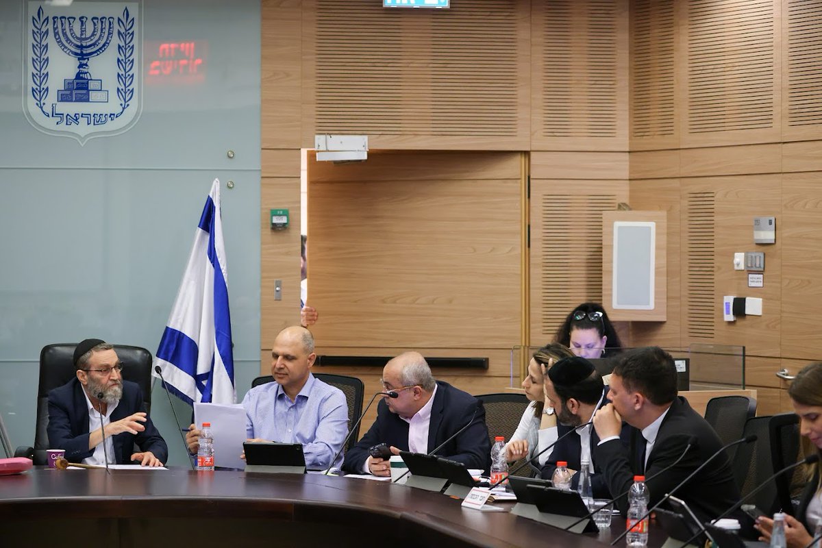 Finance Committee holds follow-up debate on reducing gaps and budgeting in Arab and Druze society; MK Gafni, chair: We won’t relent until the problem is solved, we won’t accept cutbacks main.knesset.gov.il/en/news/pressr…