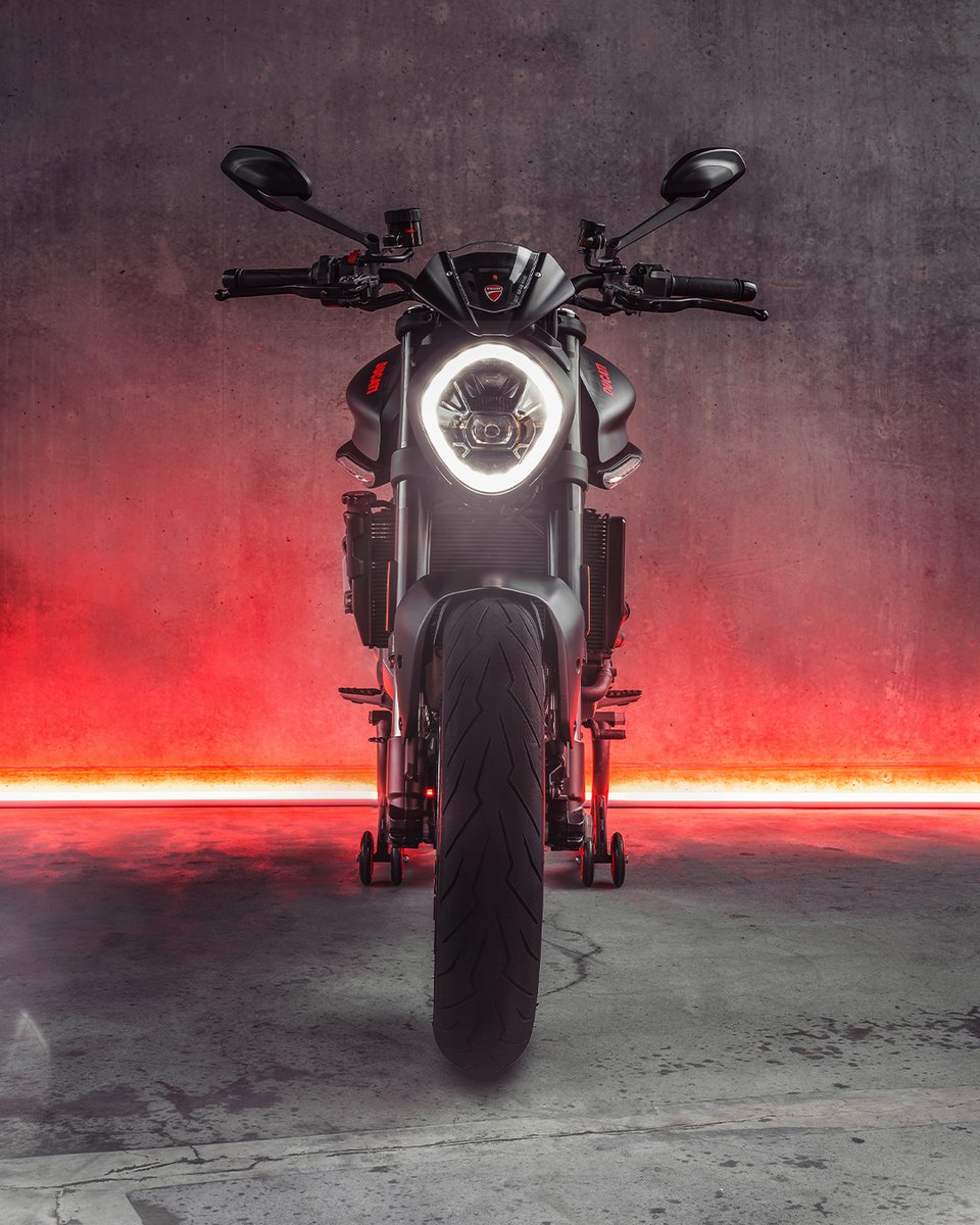 Ride a new Monster for 2 years with no monthly payments, just a 50% deposit and optional final repayment: ducati.com/gb/en/current-… #Monster