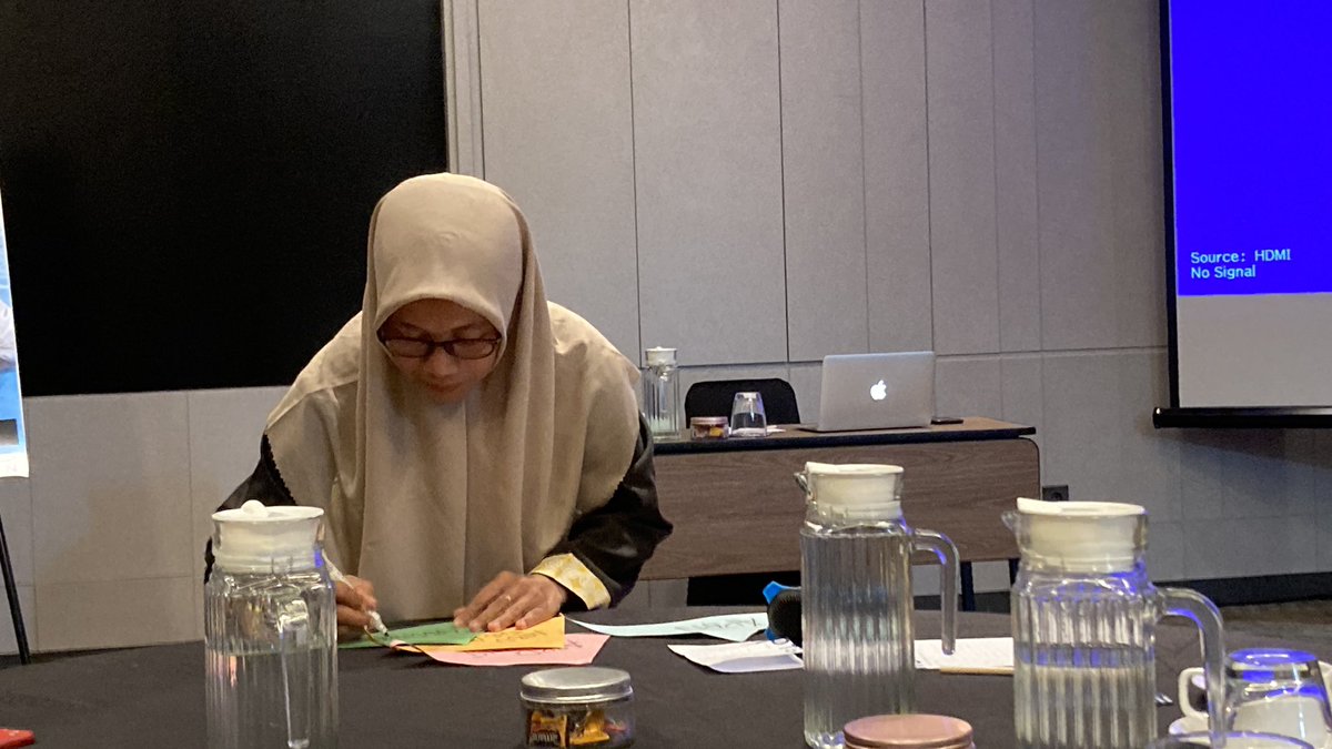 YayasanLKiS's tweet image. Mengawal pilkada tidak hanya sekadar mengawal di bilik suara namun lebih dari itu penting bagi seluruh elemen masyarakat u/ mengawal &amp;amp; memastikan kebijakannya berorientasi pada kebutuhan rakyat terlepas siapapun kepala daerah yang terpilih nanti.

#pilkada #kulonprogo