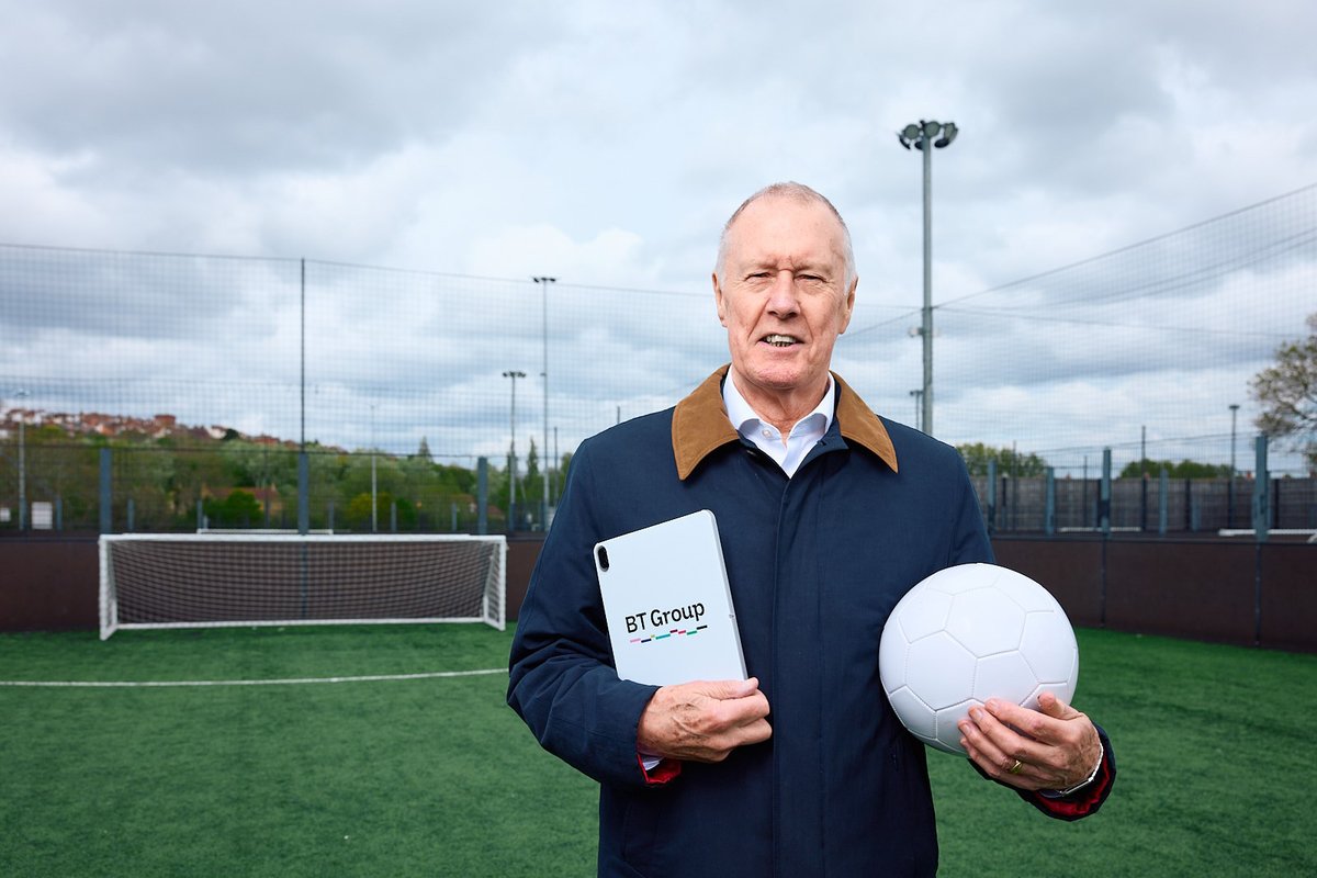 ⚽️ Sir Geoff Hurst, the 1966 World Cup hero, joined forces with BT Group and @AbilityNet to empower over 65s to learn how to stay safe online and enhance their digital skills. With a quarter of over 65s facing multiple scam attempts weekly, Sir Geoff's surprise visit to a senior…