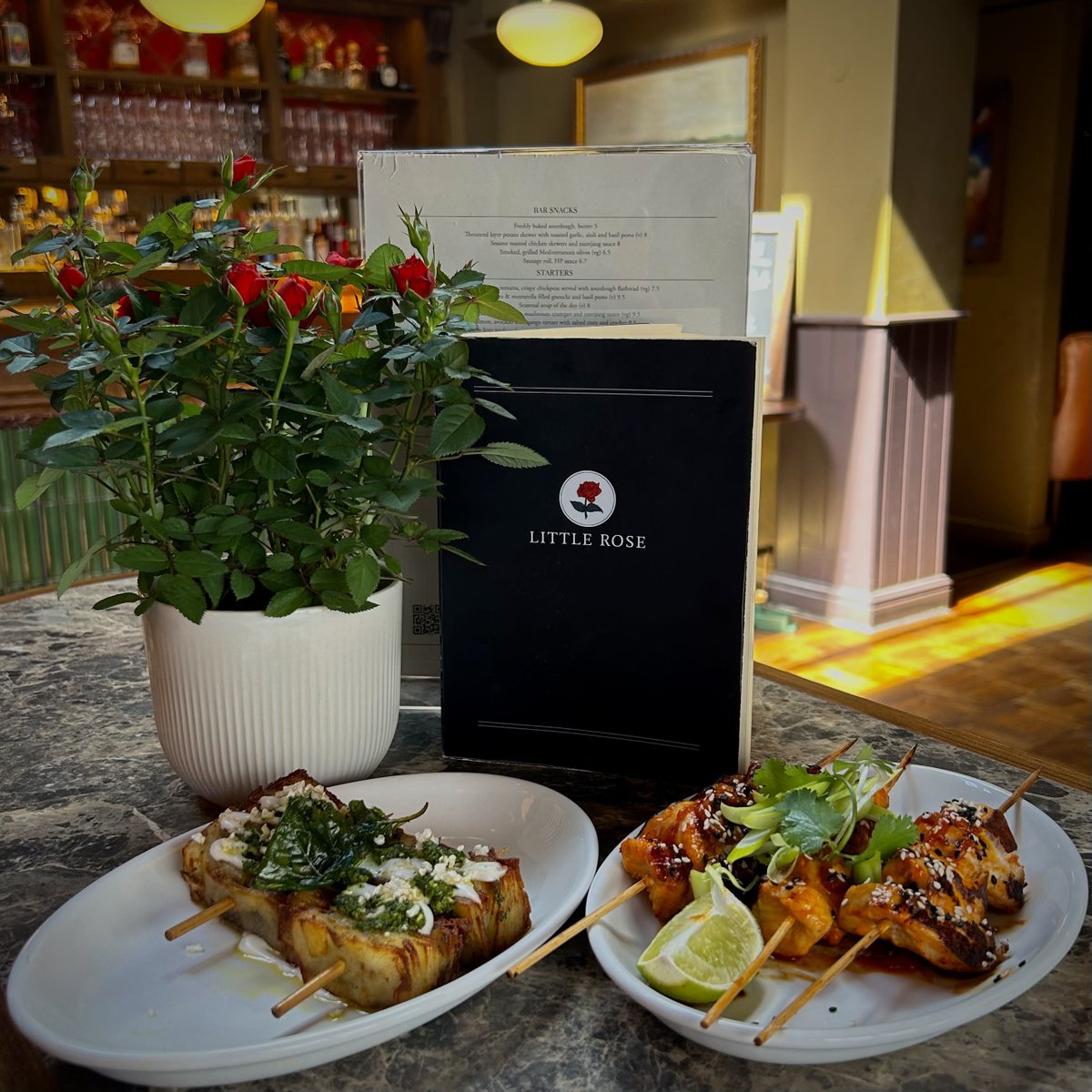 The ‘Bar Snacks’ section of our menu is the perfect place to find light bites! Whether you’re creating your own tapas board or just fancy something to keep you going, we’re sure to have something for you!🤩

#VisitCambridge #CambridgeEats #LightBites #PubLife #Cambridge #BarSnack