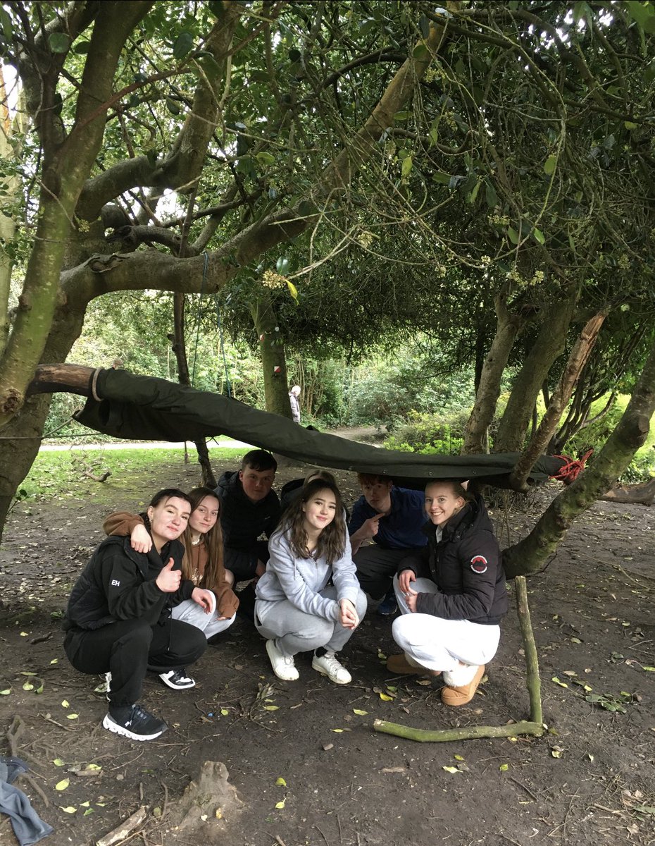 Last week we had some brilliant visits from @knowsleycollege @sthelenscollege at #VibeOutdoors! Young people participated in paddlesports, shelter building, orienteering and team games! Alongside completing their @ncs, well done everyone 👏 @vibeukorg #LOTC #AALA #Adventuremark
