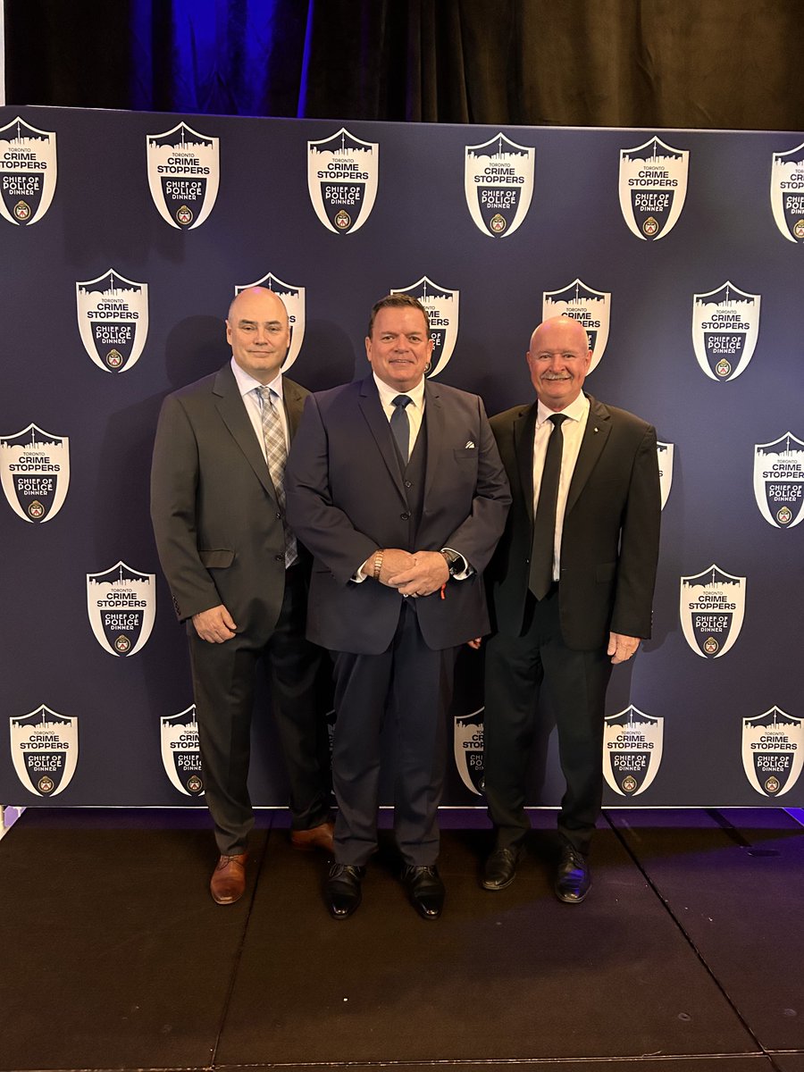 pcookrbci's tweet image. On behalf of our ⁦@nulakers⁩ ⁦@kevin_wamsley⁩ @NUSUtalks⁩ thank you to ⁦@DavePerryISN⁩ &amp;amp; Sean Sparling ⁦@ISN_Inc for their very generous donation of $5,000.00 to our ⁦@NipissingU⁩ student support fund. #SupportingStudentSuccess #Community