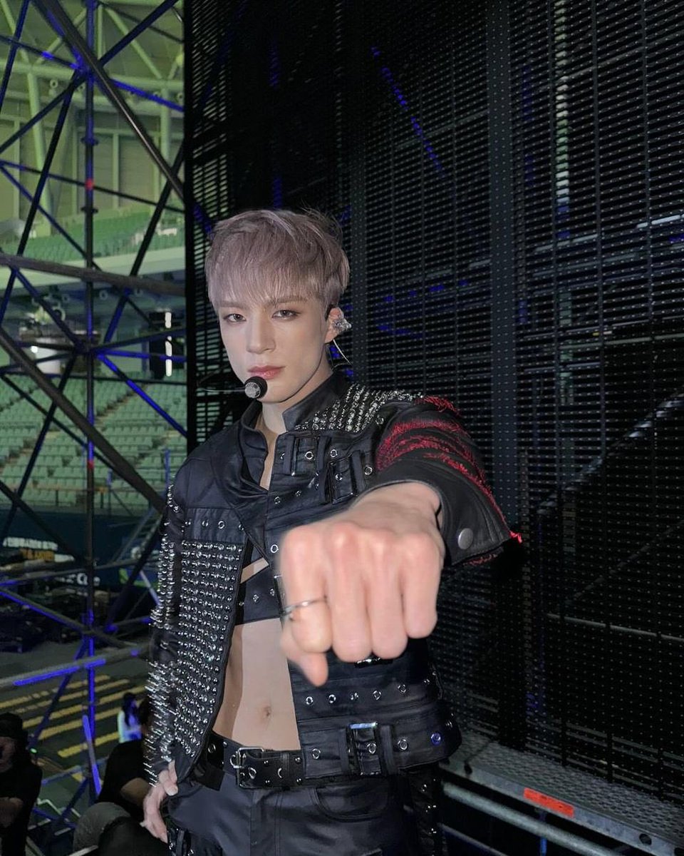 astroncd's tweet image. 😎