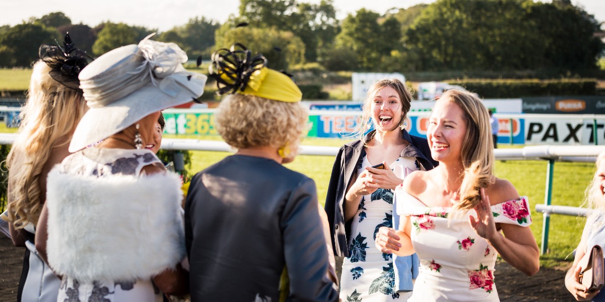 ✨ NEW TIMINGS | LADIES EVENING✨ We have gained an extra race for Friday meaning our times are changing. GATES OPEN: 15:18 FIRST RACE: 17:18 LAST RACE: 20:40 RACE TYPE: JUMP RACES: 7 Book your tickets now ➡️ brnw.ch/21wJzZa