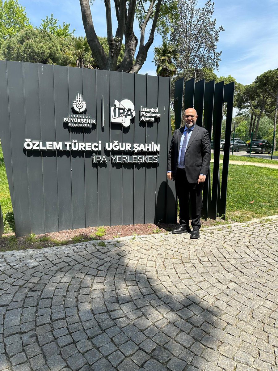 🌸Değerli dostlarım, sevgili İstanbullular, benim için gurur verici bir haberi sizlerle paylaşmak istiyorum: 📌İstanbul'un bilimsel çalışmalar ışığında ve İstanbulluların katılımıyla planlanması, güzel şehrimize ait güncel sorunların tespit edilerek, bu sorunların çözümüne…