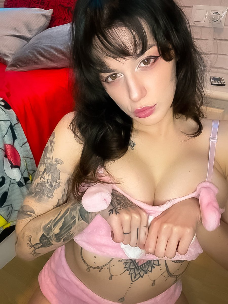noeliamasks's tweet photo. Anyone who follows me today gets a personal DM. https://t.co/R4kv51MaxM