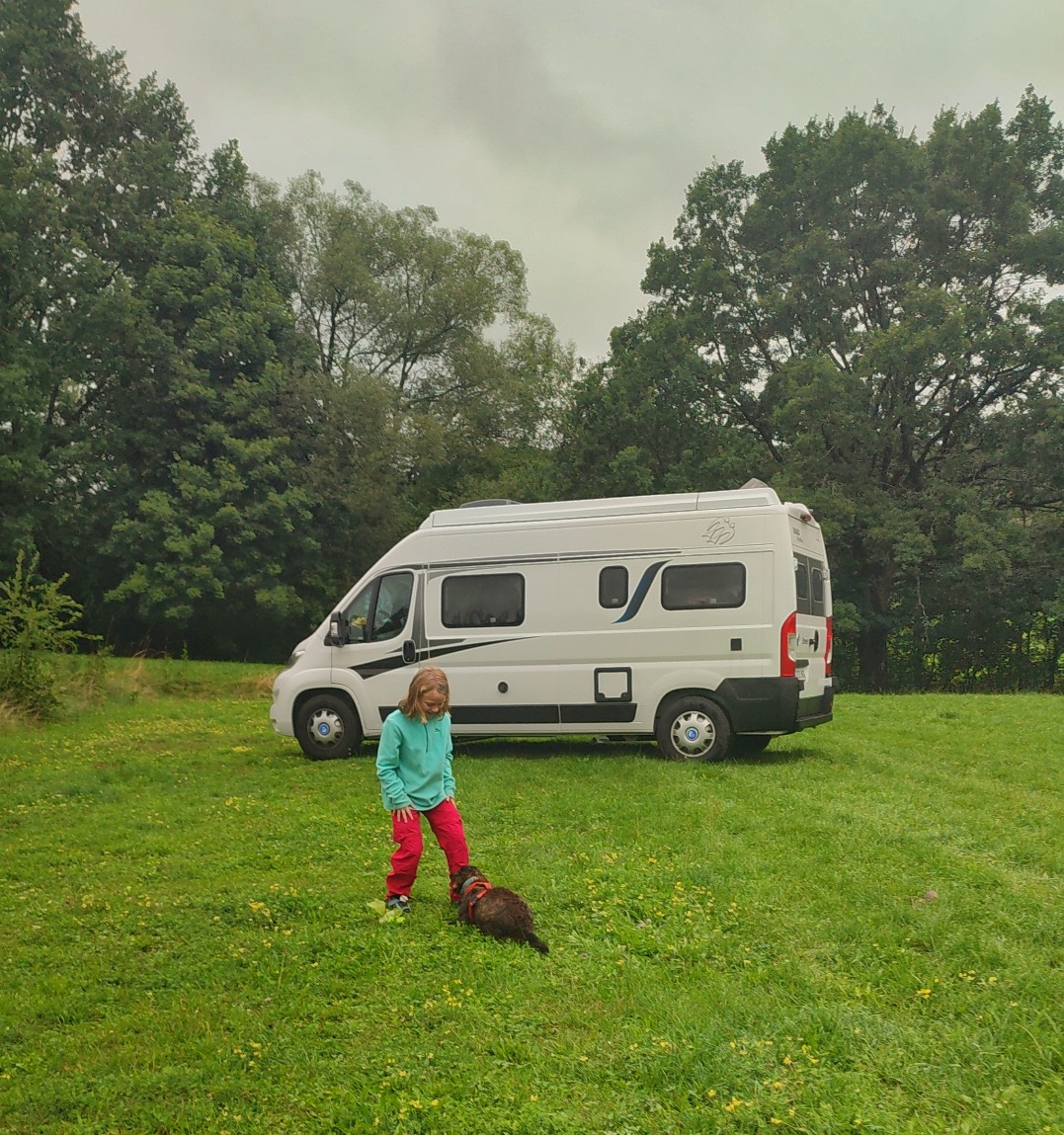 WorldWildCamper's tweet photo. 5 razones por las que visitar República Checa en furgoneta camper https://t.co/I9TiGHQMov https://t.co/8WMSIb87UF