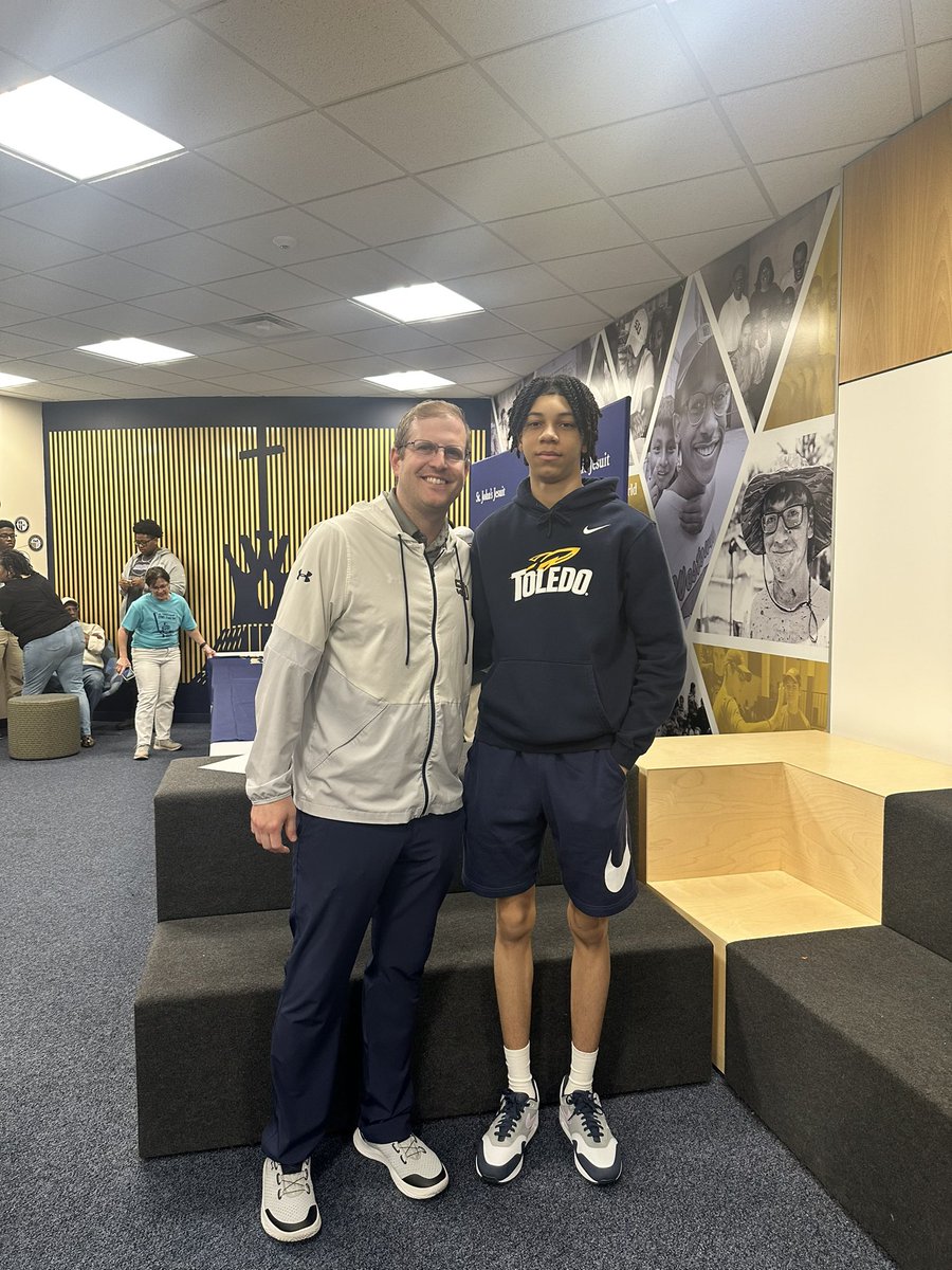 St. John’s Jesuit Basketball (@sjj_basketball) on Twitter photo Best of luck to Jaylen Murphy ‘24 as he begins his college career at the University of Toledo!!!
Go Titans! 🏀
<a href="/jay_murphy3/">Jaylen Murphy</a> Best of luck to Jaylen Murphy ‘24 as he begins his college career at the University of Toledo!!!
Go Titans! 🏀
<a href="/jay_murphy3/">Jaylen Murphy</a>