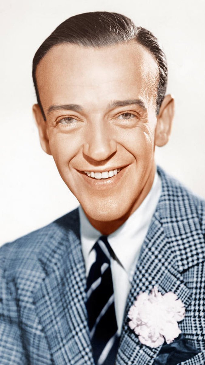 Happy Birthday Fred 🎂

#singer #DANCER #Hollywood #vintagestyle #birthday