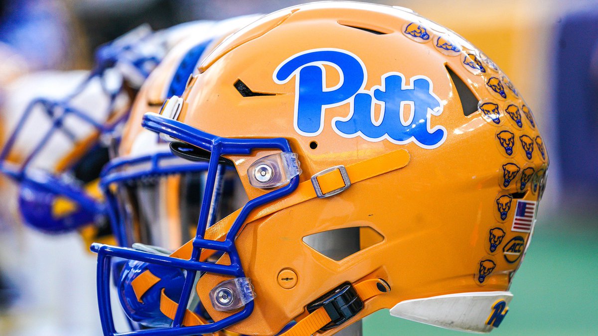 #AGTG Blessed to receive an offer from The university of Pittsburgh!!! @Pitt_FB @Kb1Raw @MikeRoach247 @SWiltfong247 @ChadSimmons_ @adamgorney @samspiegs @Stretchright