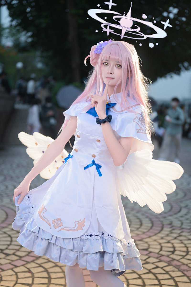 MitsukasaYuko's tweet image. うん、お待たせ！
これからはなんでも私に任せてね☆

萤火虫d2河边拍的几张mika
希望各位今天和mika都能过得开心
#コスプレ #cosplay #ブルーアーカイブ #ブルアカ #ミカ #聖園ミカ #聖園ミカ生誕祭2024