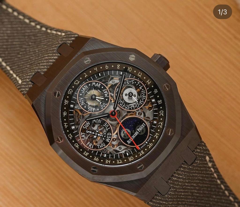 Will @trvisXX be relevant in 10 years? Probably not. How will that effect the value of the $550k Travis Scott AP Watch? It’s this tiky taky crap that makes me seriously question @AudemarsPiguet long term investment potential Instead of taking the legacy brand route like…