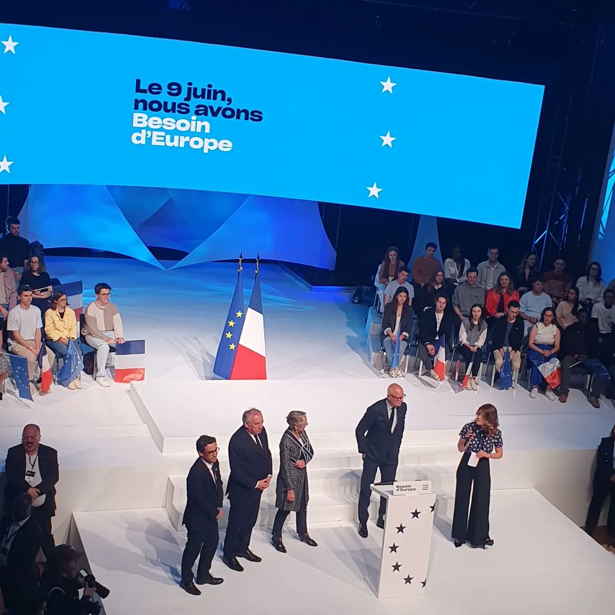 Les partenaires de notre liste @BesoindEurope  (Renaissance, Jam, Horizon, Modem, TDP, Parti Radical, Udi) étaient rassemblés hier soir à la #Mutualité pour soutenir notre tête de liste <a href="/ValerieHayer/">Valérie Hayer</a> et dire notre Besoin d'Europe. 

Le 9 juin continuons l'histoire Européenne 🇫🇷🇪🇺