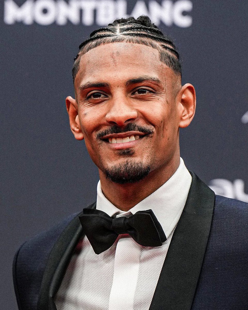Sébastien Haller has made the AFCON and Champions League finals since beating testicular cancer and returning to football in January 2023 🧡

What an achievement 🥹