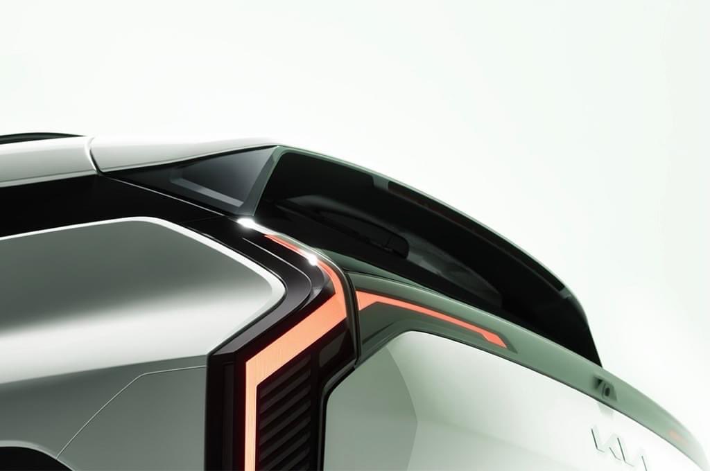 The KIA EV3

💪 Premiere on 23rd May 💪

#cars
