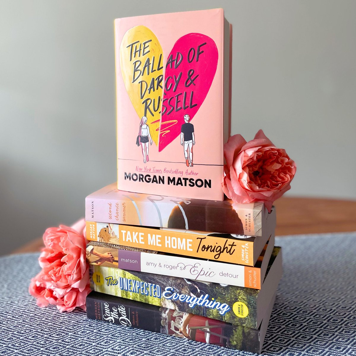 ICYMI we're closing out our #MorganMatsonMay celebration by giving you a chance to win a collection of signed @morgan_m romances! Get all the details and enter for a chance to win here: spr.ly/6015jWvrL 

Rules: spr.ly/6016jWvTK
