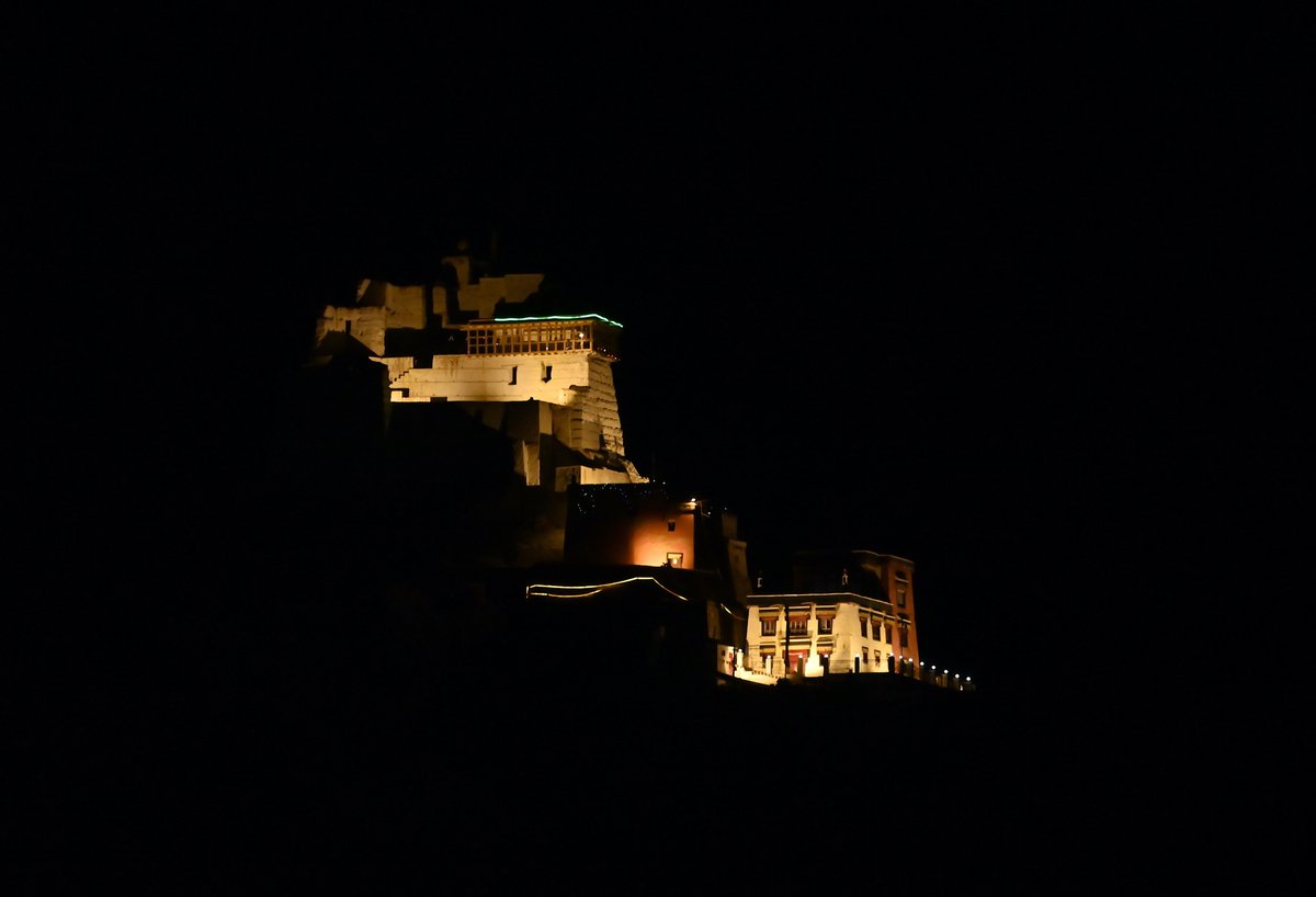 Day and night. Namgyal Tsemo monastery, Leh (Ladakh), late April 2024.