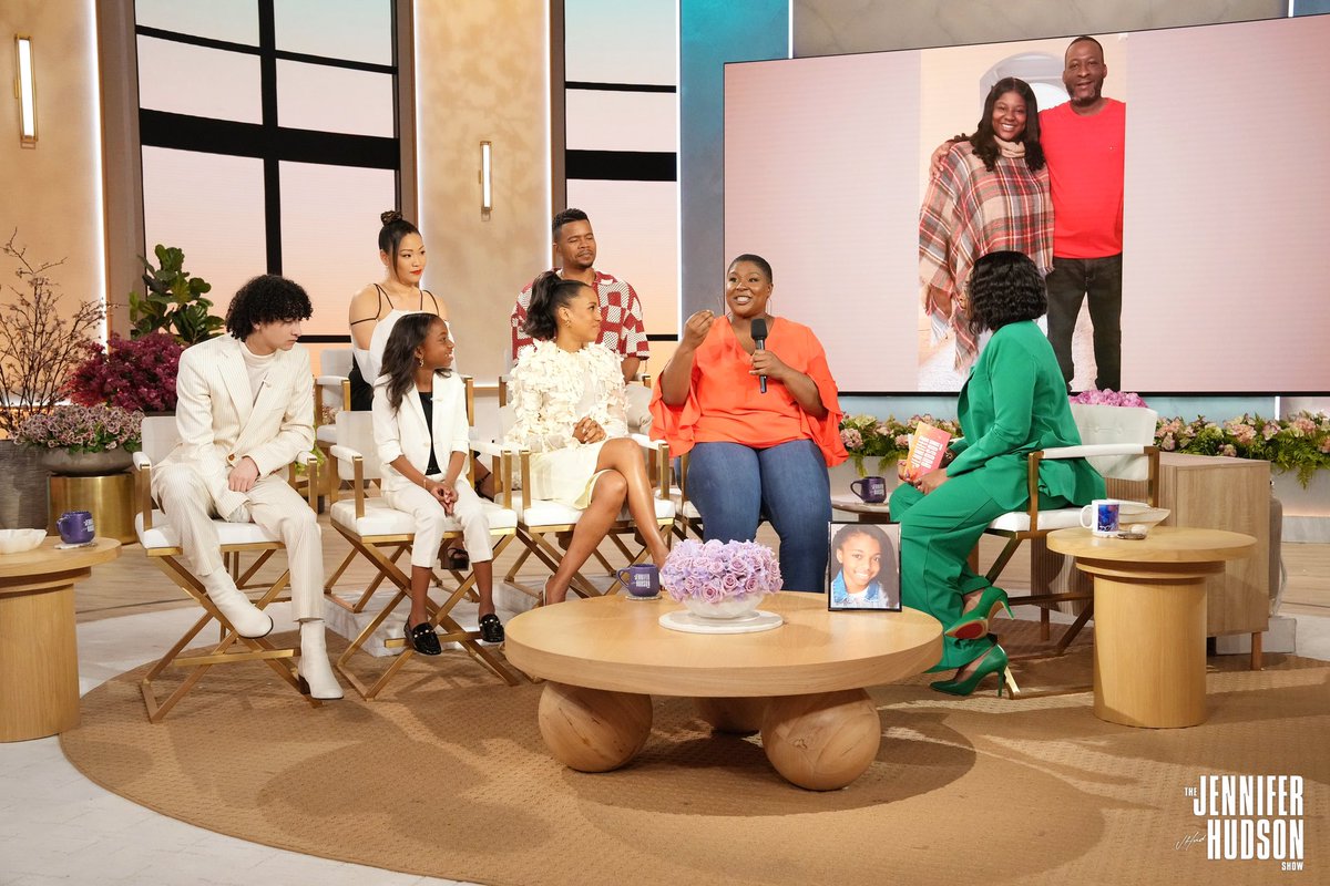 The day has finally come so I can share the great news!!

I AM GOING TO BE ON TODAY’S EPISODE OF THE JENNIFER HUDSON SHOW❗️❗️