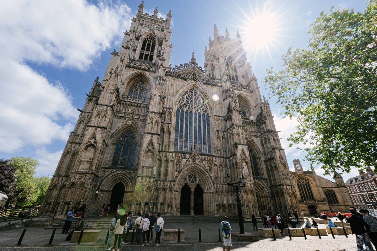 Would you like to work at York Minster, one of the world's most magnificent cathedrals? We currently have three exciting vacancies: 💡 Lead Electrician - closing soon! 🎵 Music Secretary ✏️ Museum Trainee Find out more and apply on our website: yorkminster.org/jobs/