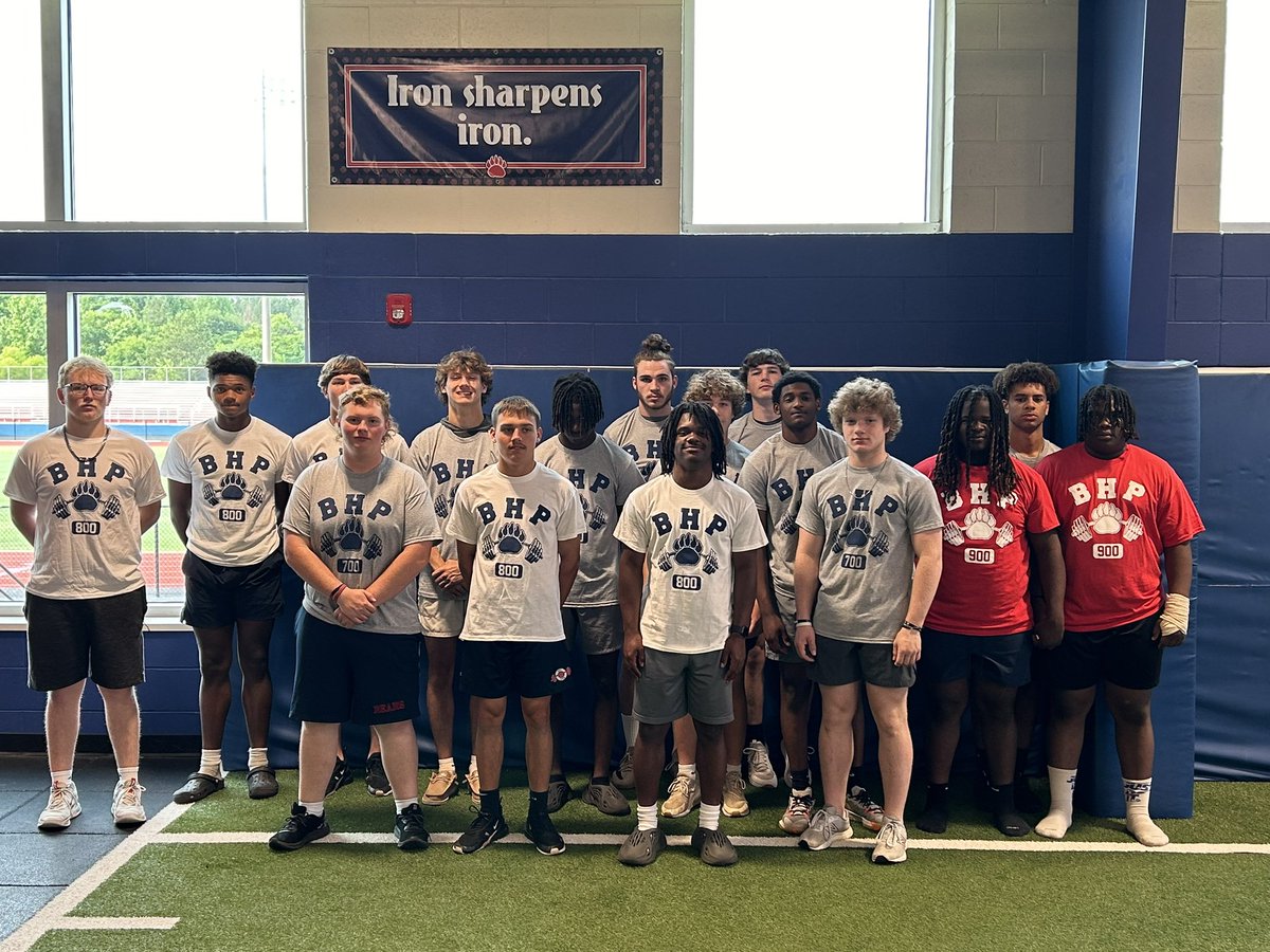New Clubs in the weightroom. #tpw #thebestisyettocome
