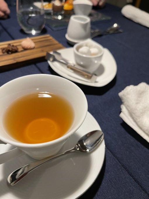 「誰もいない お茶」のTwitter画像/イラスト(新着)