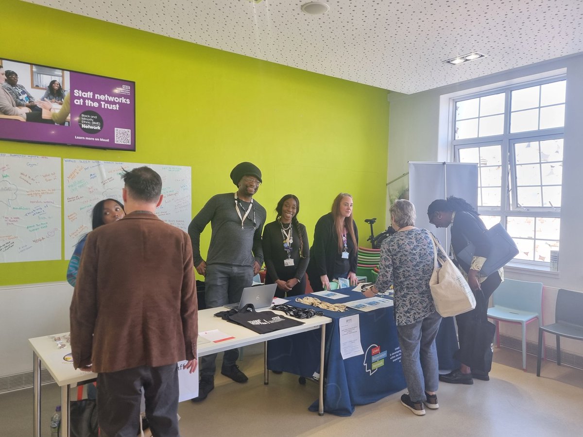 Celebrating our fantastic @MaudsleyNHS Staff Networks on #NationalDayforStaffNetworks. These groups make such a difference to how we work and support our workforce. Our huge thanks to everyone who contributes to, and leads, the Networks 💙