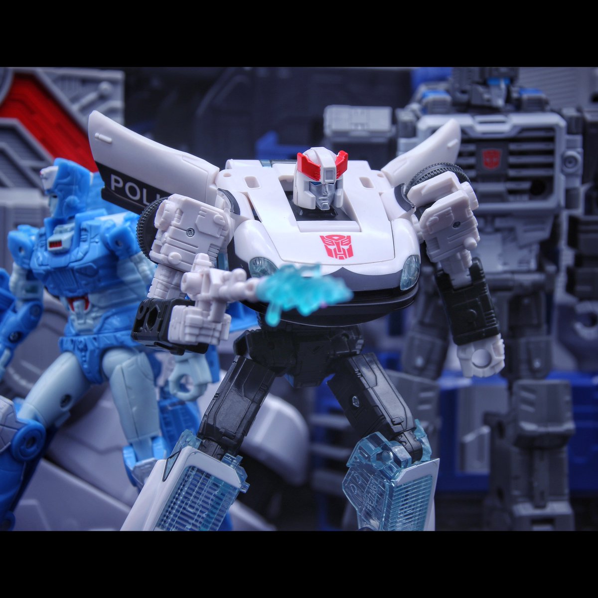 Hold the perimeter!

#transformers #toyphotography