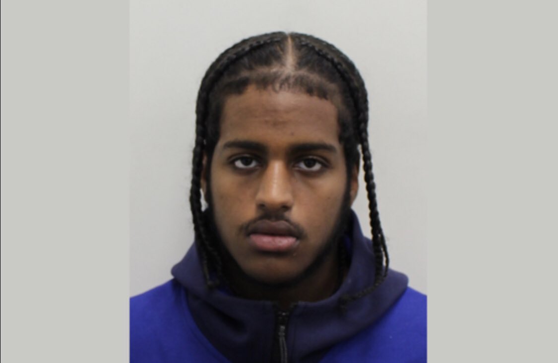 AFRICAN GUNMAN JAILED FOR SEVEN YEARS FOR SHOOTING AT PEOPLE

Leon Redda, 19, was the pillion passenger on a stolen moped that was ridden into the World’s End Estate, SW10 on June 18 2023.

Redda – in possession of a handgun – fired two shots apparently randomly at two members of…
