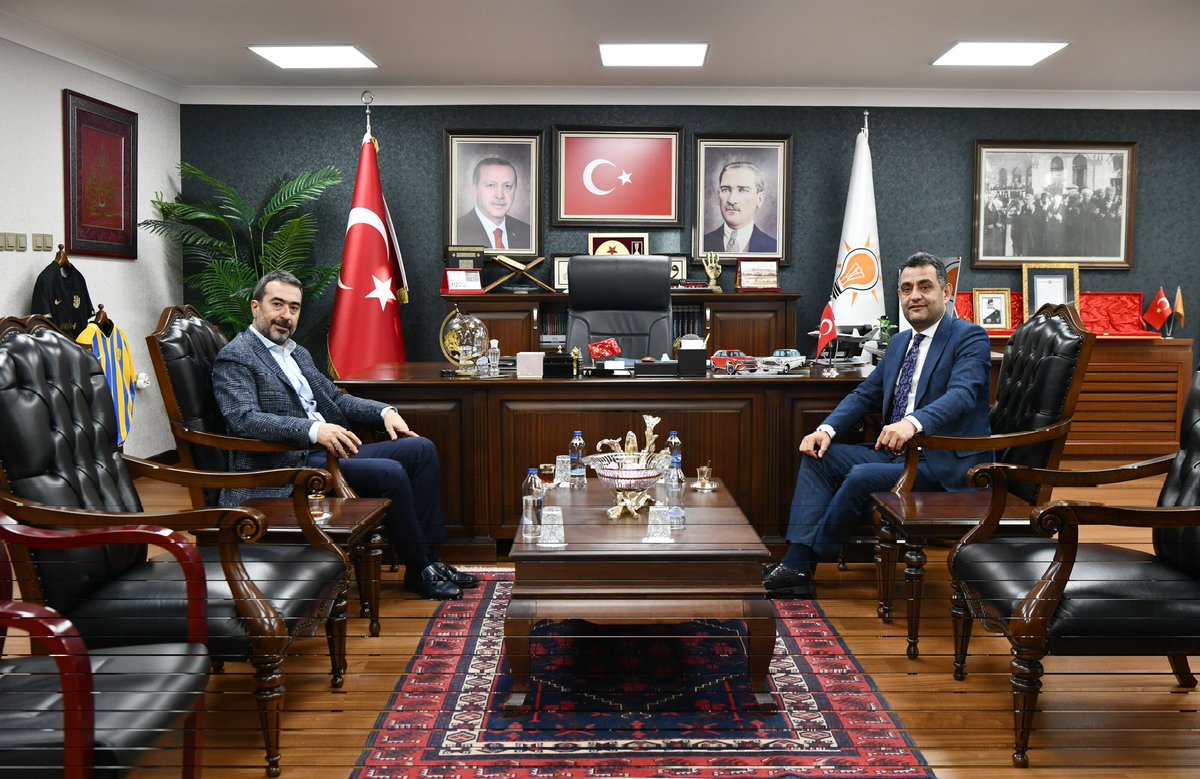 İl Başkanımız @hakanhanozcan'ı, Kırıkkale İl Başkanımız Engin Pehlivanlı ziyaret etti.