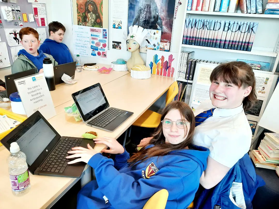 BrechinHighLib's tweet image. The Reading Ambassadors may be temp missing their S4s (exams!) but they're still up for a working lunch.
Our HT, Mrs Lawrence, tasked them with guest editing this week's edition of the family newsletter, 'Weekly Update'.
#ReadingAmbassadors #FamilyEngagement #ProudToBeBrechin