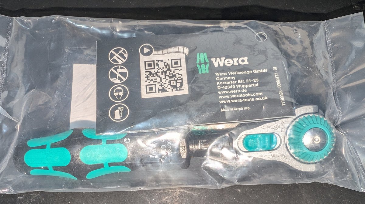 YaleChen2020's tweet photo. 新工具入手!!
捷克製造
WERA 獨眼怪 👁️ 棘輪扳手 8000A-1/4
#boycuttchina
#ABC_challenge
#AnywherebutChina
#StandWithHongKong
https://t.co/fgGpufi47G https://t.co/nBYguRKJwF