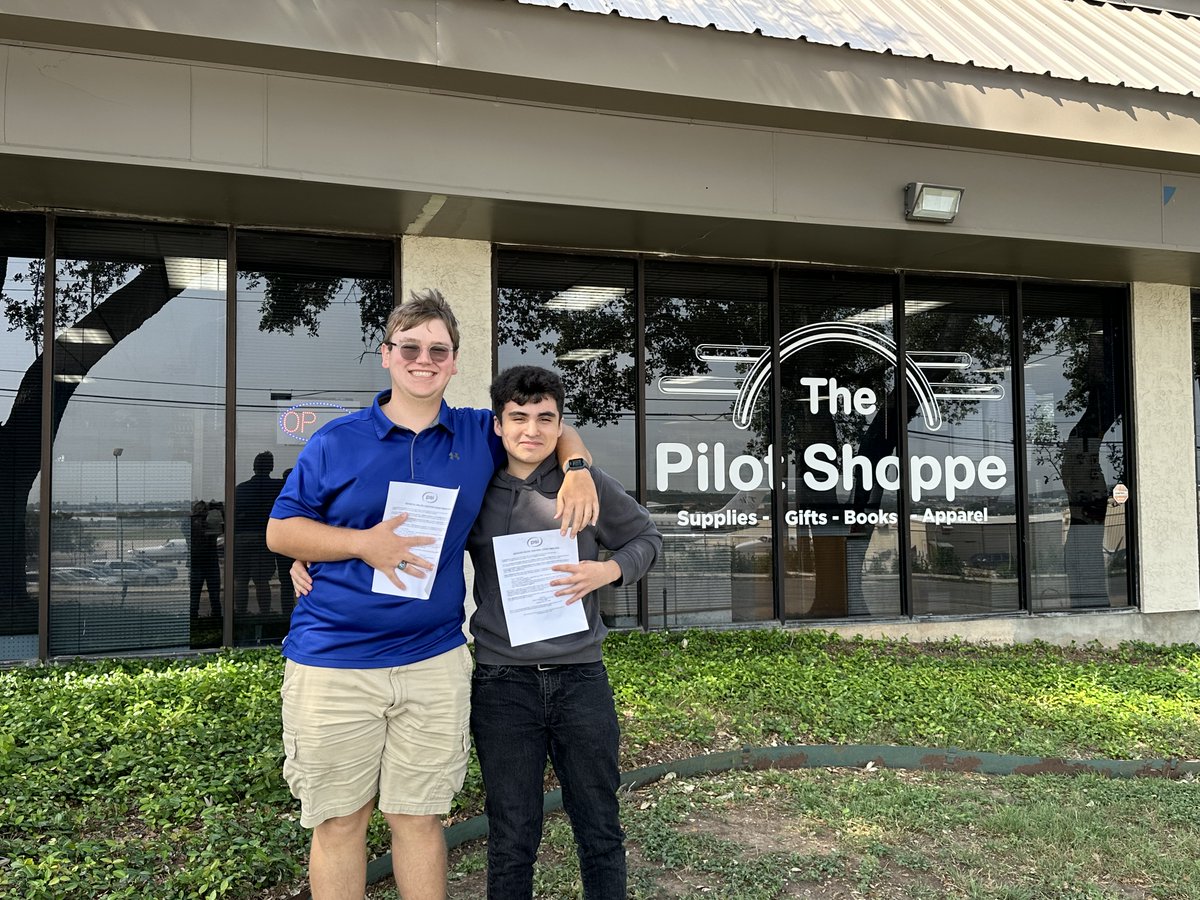 Congratulations to @SeguinHSTx seniors Mason Jones and Jose Corriveau on achieving their Drone Pilot Certification! 🚁📜 These exceptional students from the Engineering program have dedicated a year to studying and preparing for this milestone. #1Heart1Seguin