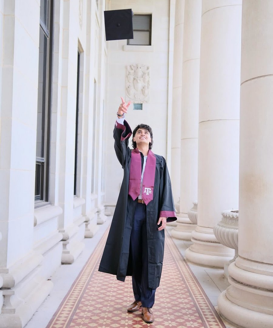 Way to go, Jaden Banze '24 and all our #TAMUecen graduating seniors! 🎓 Your hard work and dedication have paid off. Keep reaching for the stars, we know you will do incredible things in the future! ✨👏