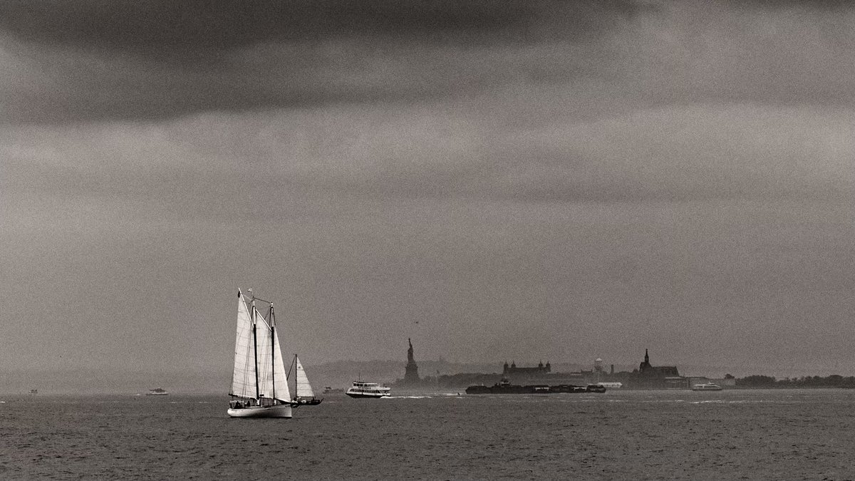 “Give me your tired, your poor,
Your huddled masses yearning to breathe free,
The wretched refuse of your teeming shore,
Send these, the homeless, tempest-tossed to me, 
I lift my lamp beside the golden door!”

— Emma Lazarus, 1883.

🙏🏼🇺🇸🕊️

📷  Rob Precht©️ | New York Harbor