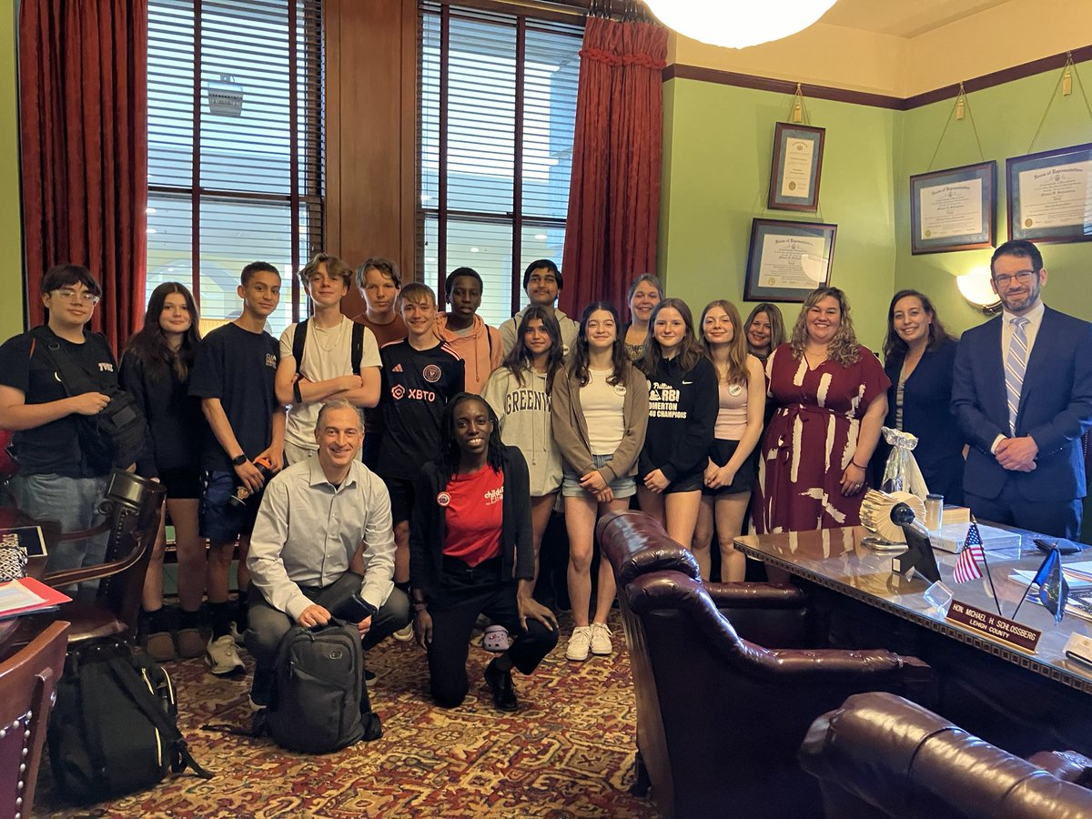 Students from Masterman met with @RepSchlossberg asking him to #FinishTheJob and fully fund public education! Kids across the state need a quality education.
