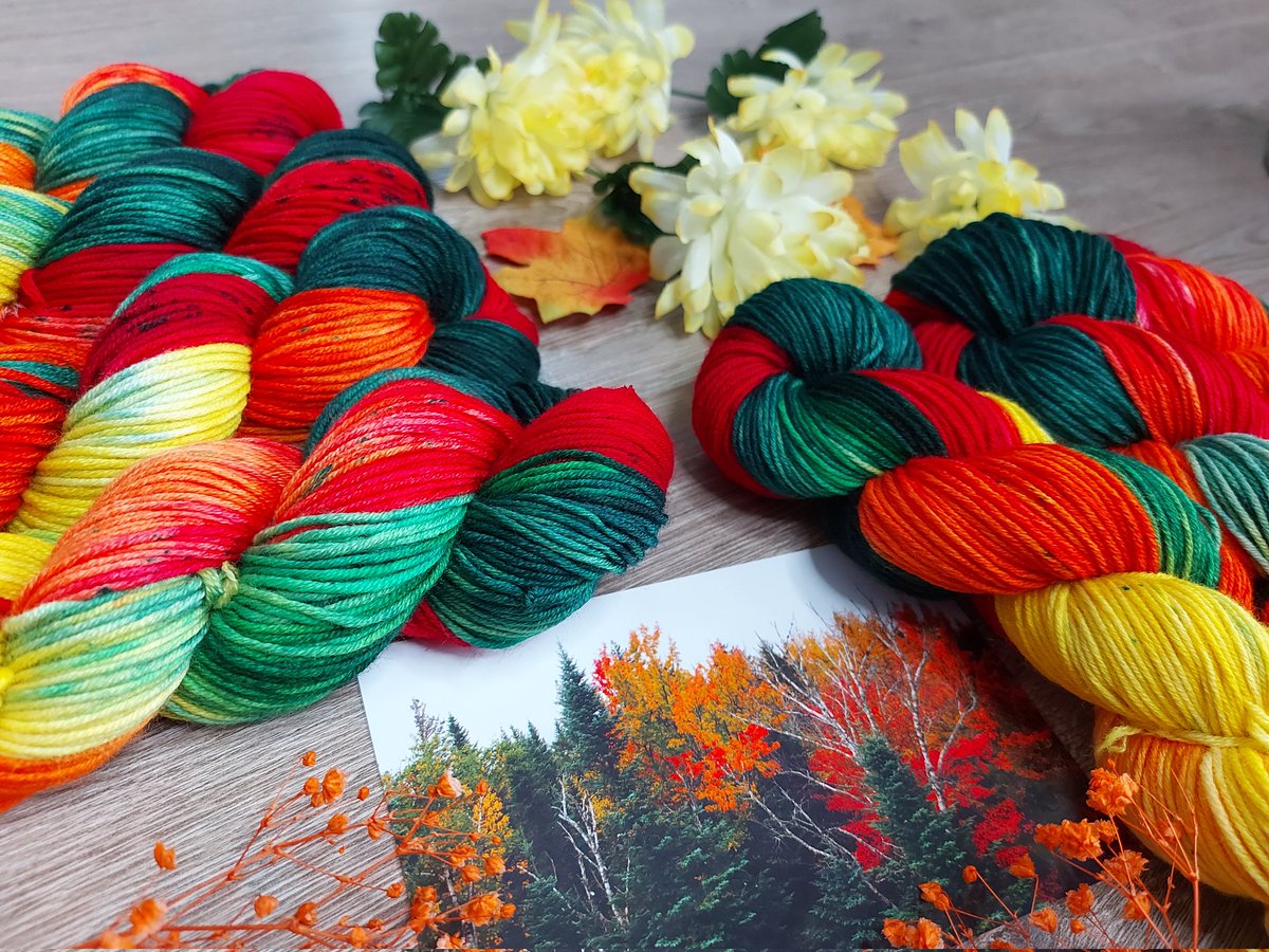 TL cleanse of the day. I know we're heading into Summer, but a customer has warm memories of Fall & wanted a colorway based on a special pic. I think this blast of Summer/Autumn turned out well. Anyway, some soothing colorful yarn to cheer you up momentarily. #RepublicOfYarnia