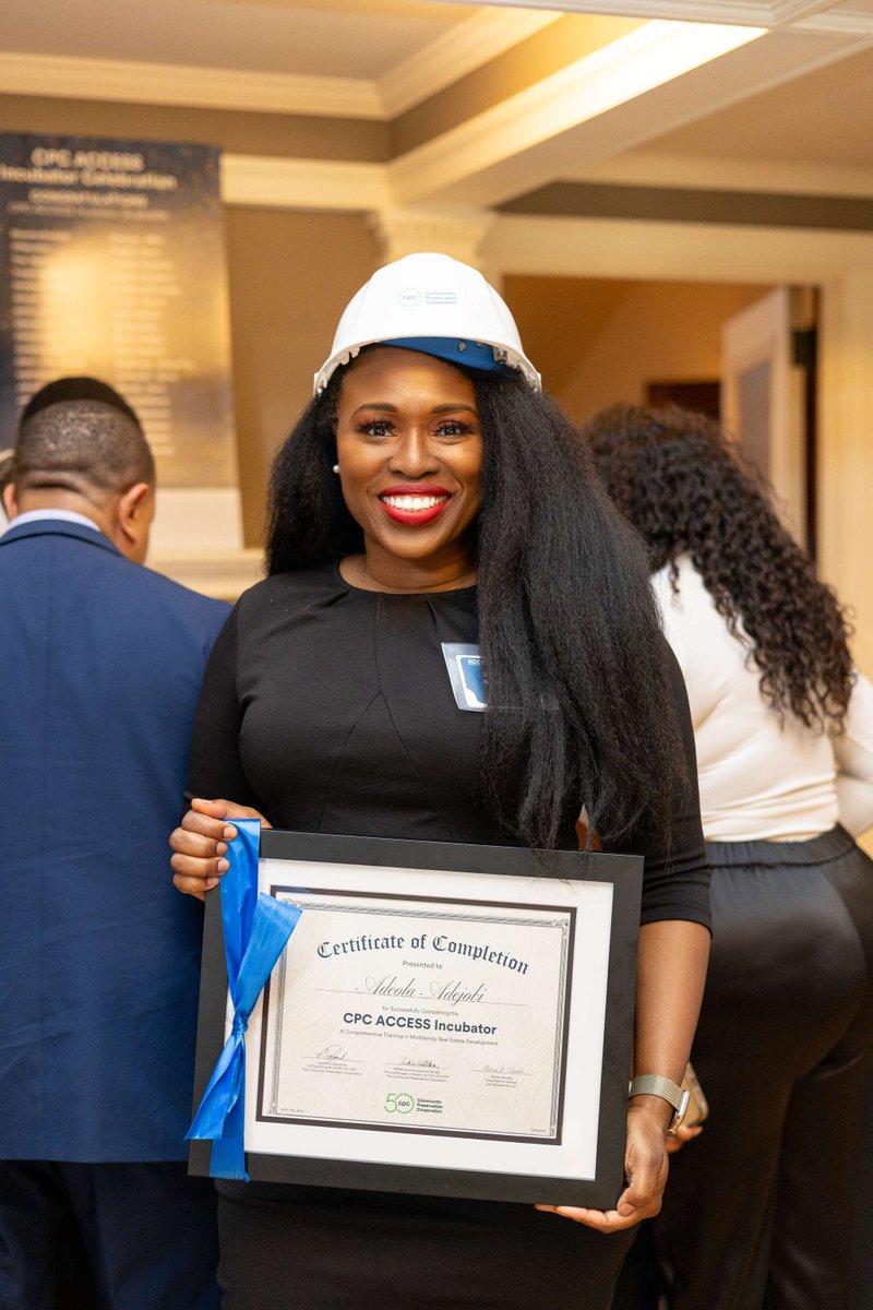 communityp's tweet image. We had a fantastic night in Binghamton celebrating our most recent ACCESS Incubator graduates! To date, 171 grads have completed the #ACCESSIncubator &amp;amp; now have the resources and networks to empower them to succeed. Congratulations, graduates! We look forward to what you do next!