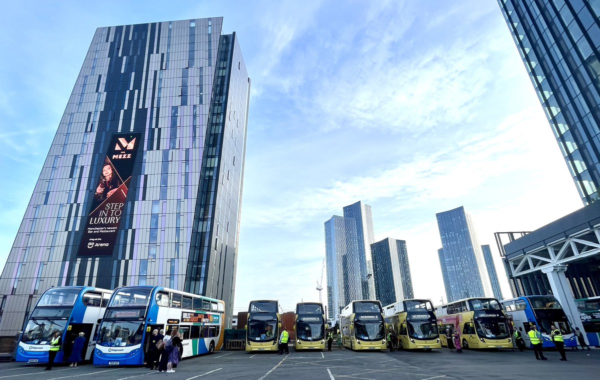 Buses and skyscrapers
