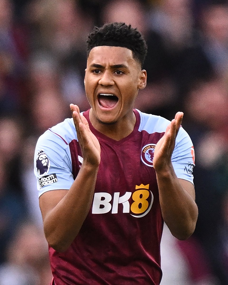 13 points in his last three fixtures 😐 Single fixture in Double Gameweek 37 ☝️ No goals since Gameweek 33 ❌ Is it time to reconsider Ollie Watkins, or will you be sticking with the Aston Villa forward for the rest of the season? 🔮 #FPL