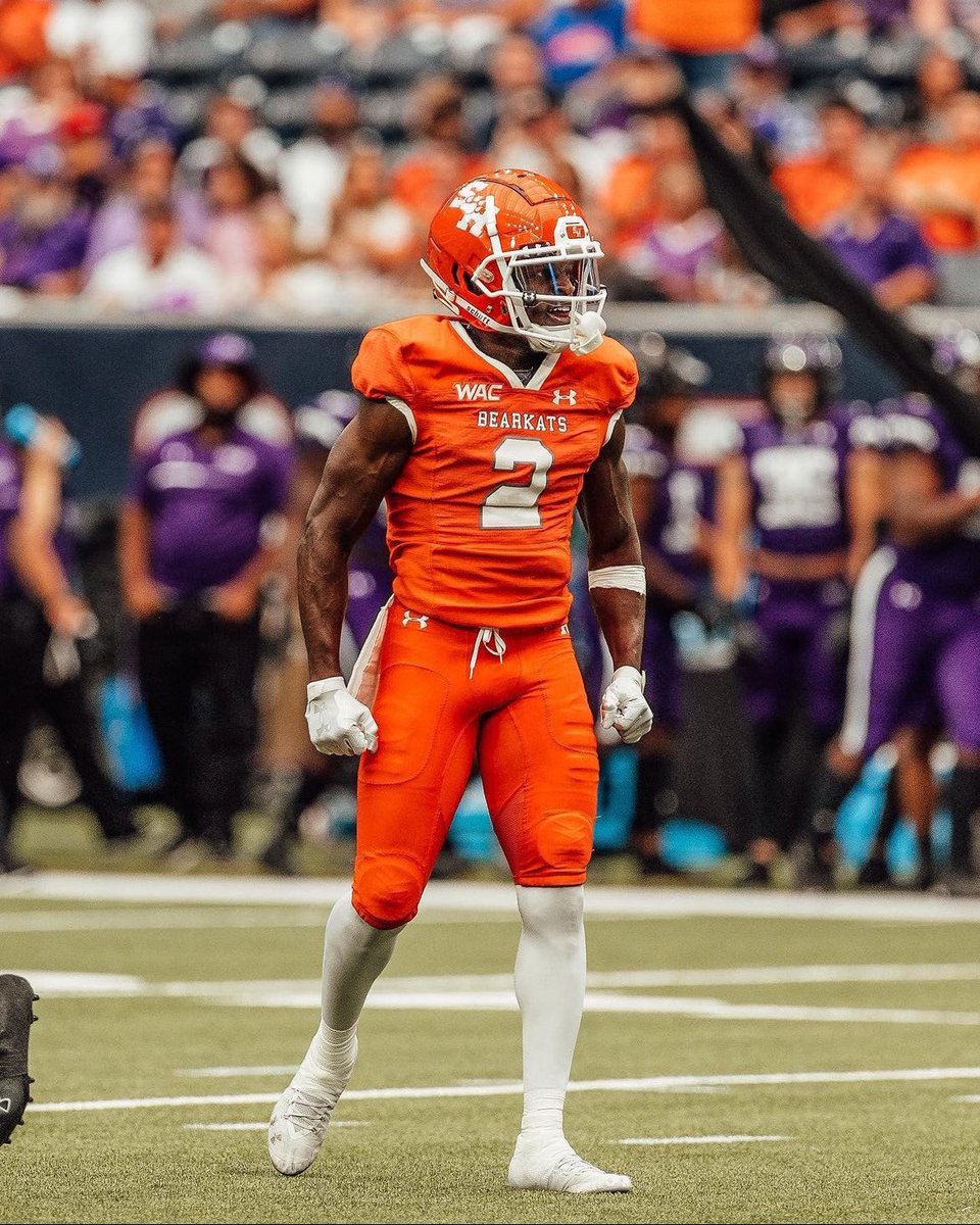 #AGTG Blessed and thankful to say I have received an Offer from Sam Houston! @COACHJJ_SHSU