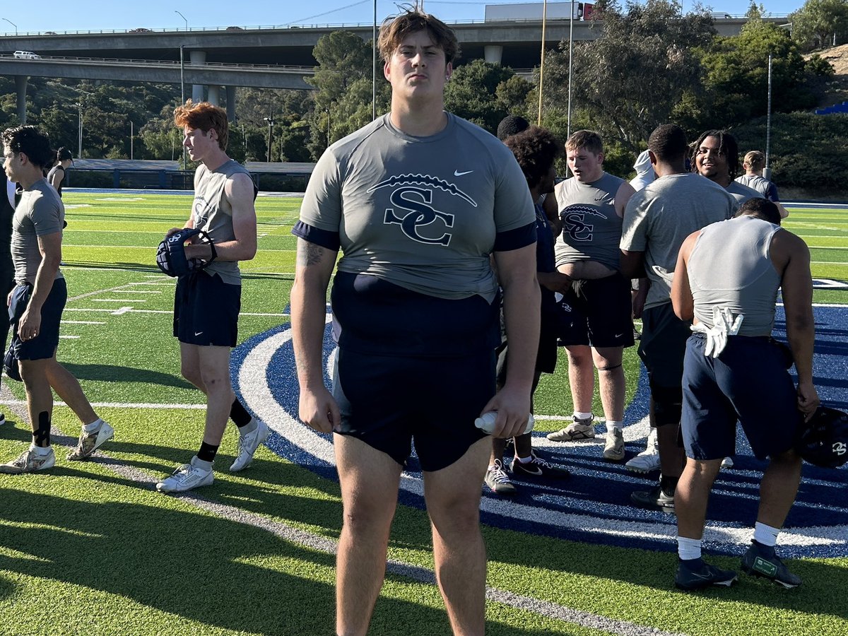 Here’s big 2025 Sierra Canyon OL @AshdonWnetrzak. 6-8, 340 and has recently visited #Texas, #Oklahoma, #SanDiegoState and #Maryland