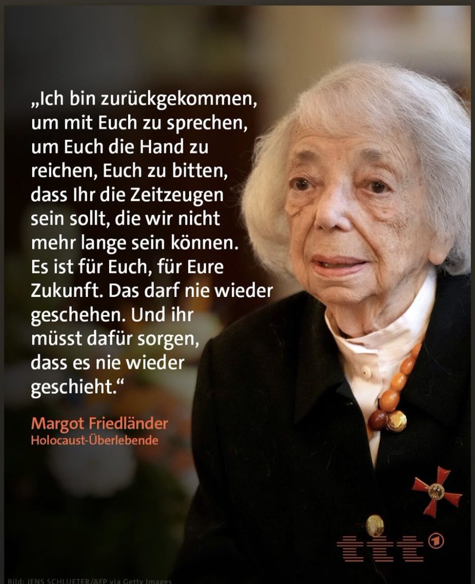 ‼️Danke Margot Friedländer dass Sie sich die Mühe machen stetig aufzuklären und zu mahnen und dass Sie sich unermüdlich für unsere Demokratie und gegen den wieder erstarkenden Antisemitismus einsetzen. 🤝🙏👍 #NieWiederFaschismus #NieWiederIstJetzt #DemokratieVerteidigen…
