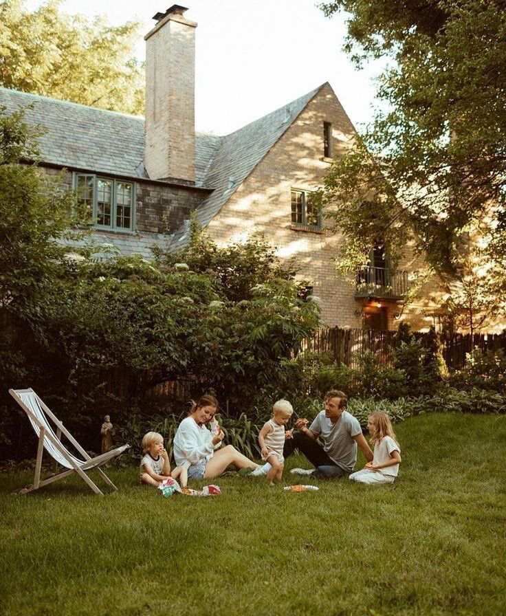 jesslaurynn's tweet image. How life is supposed to be